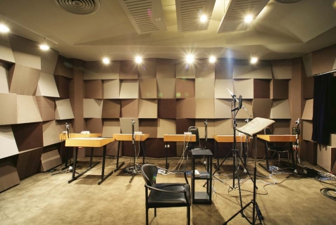 ACOUSTIC TREATMENT FOR HOME STUDIOS